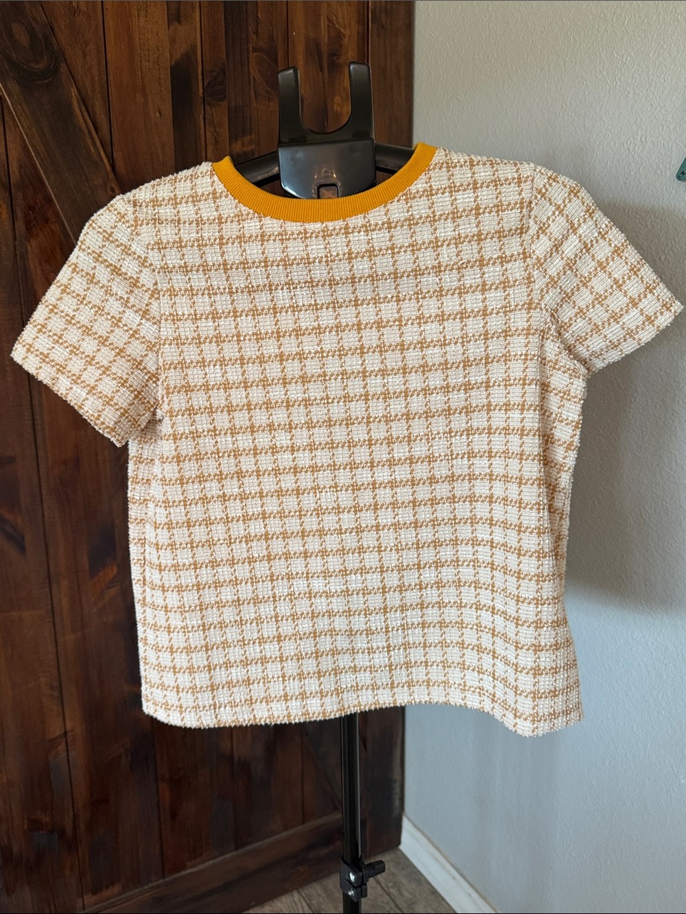 SHEIN Cream & Mustard Check Short Sleeve Knit Top